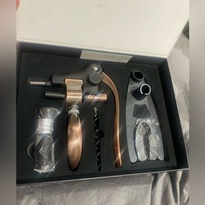 Lux wine bottle opener